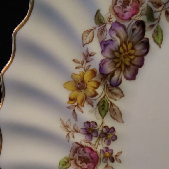 SALE Set of 4 Royal Doulton 10in Plates in Mayfair - Picture 5 of 15